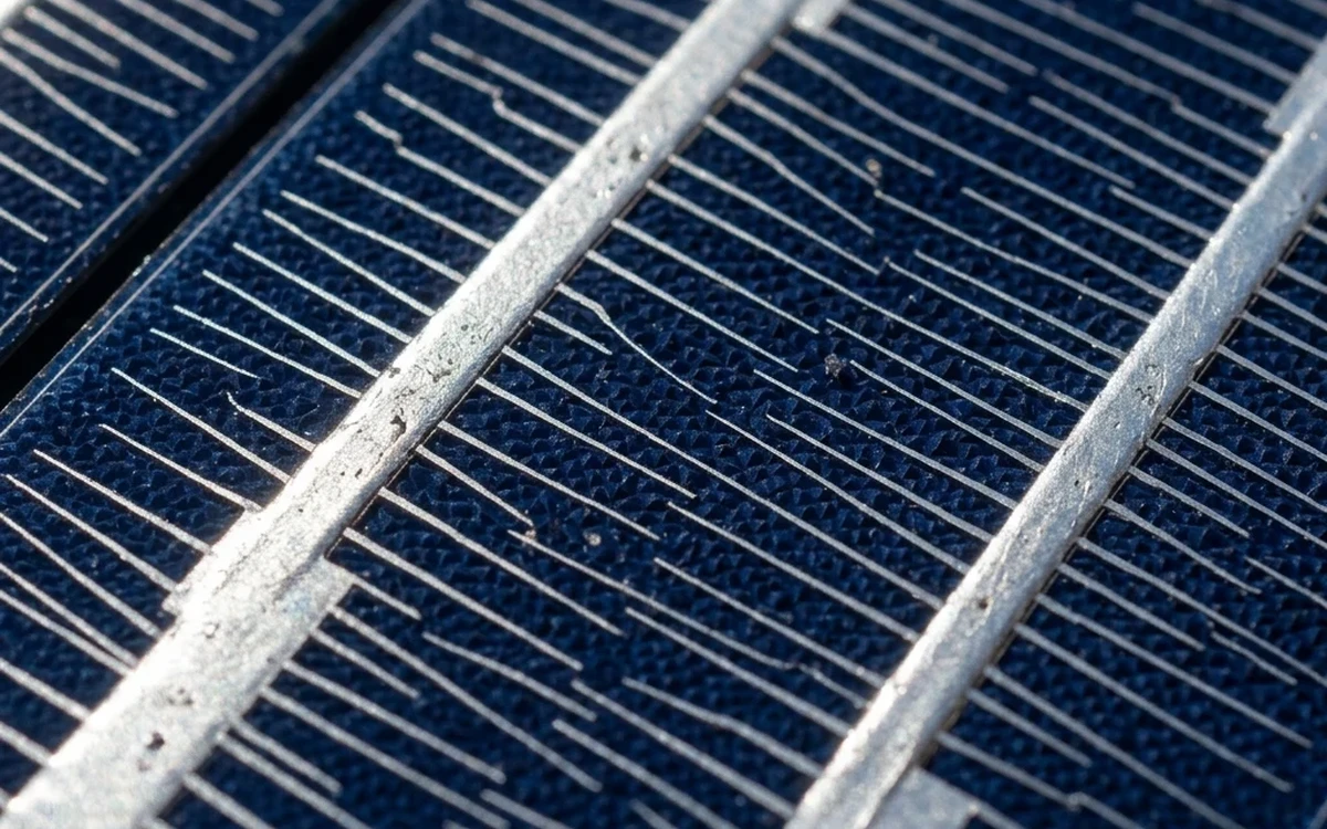 TopCon vs. HJT Solarzellen: Die neueste N-Type PV-Technologie im Vergleich